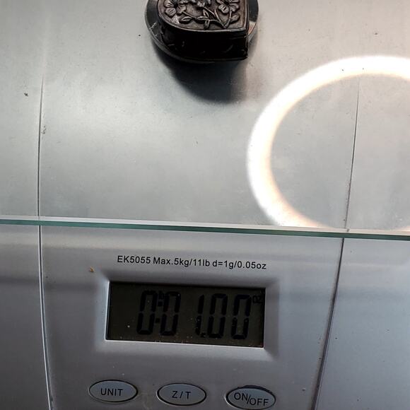 Vtg Torino Floral Pin Brooch Heart Trinket Box 1" Bloomcore - Picture 8 of 8